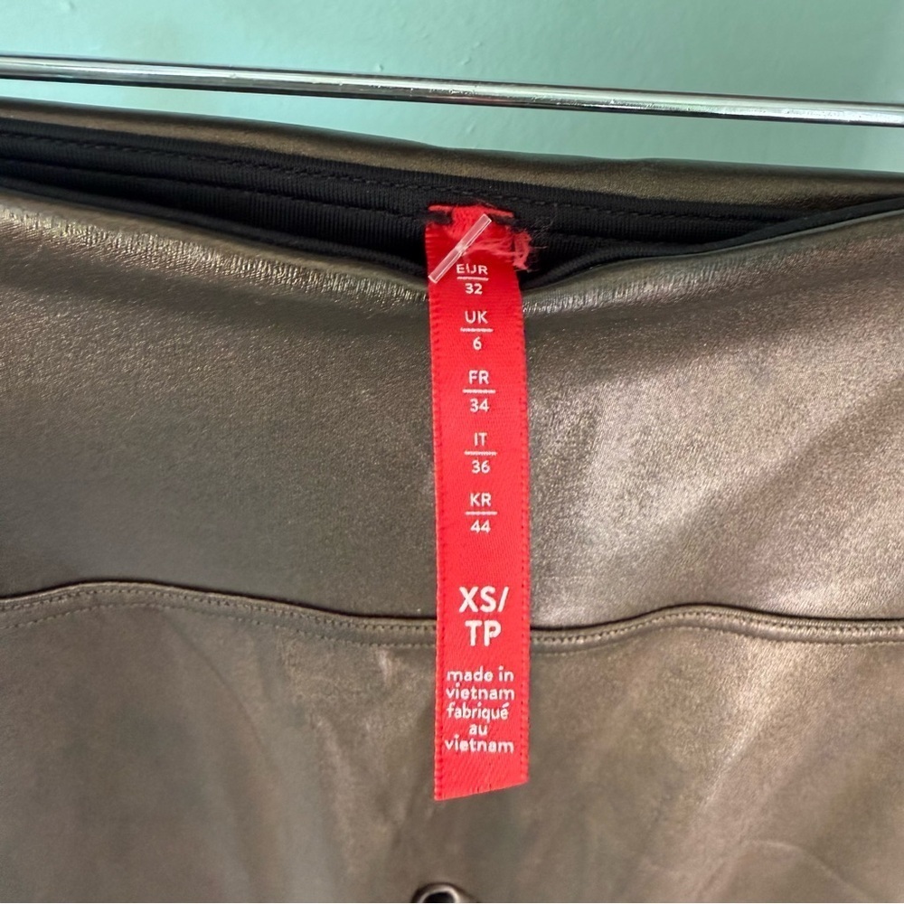 Spanx Bronze Faux Leather Leggings Size XS - Picture 4 of 7